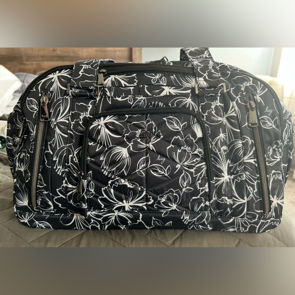 Lug Propeller 2 NWT Outline Floral Black **Final Sale**